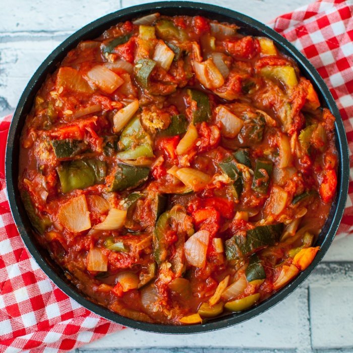 Ratatouille Provençal Assado com Ervas Frescas
